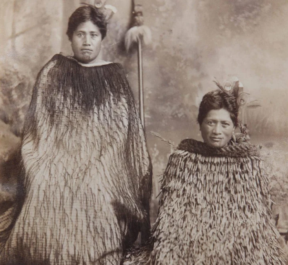 PORTRAIT – MAORI WOMEN